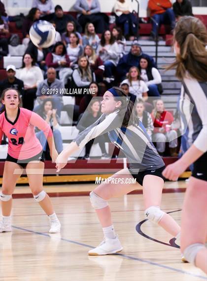 Thumbnail 3 in Valhalla vs. Millbrook (NYSPHSAA Class C Regional Semifinal) photogallery.