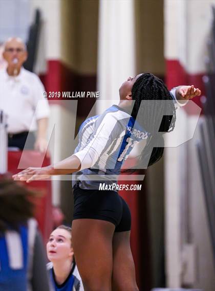 Thumbnail 3 in Valhalla vs. Millbrook (NYSPHSAA Class C Regional Semifinal) photogallery.