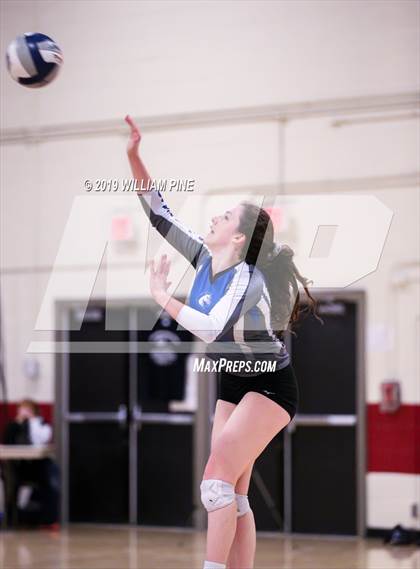 Thumbnail 3 in Valhalla vs. Millbrook (NYSPHSAA Class C Regional Semifinal) photogallery.