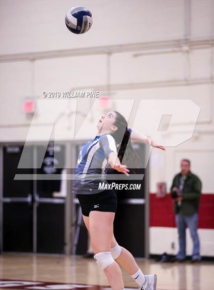 Thumbnail 2 in Valhalla vs. Millbrook (NYSPHSAA Class C Regional Semifinal) photogallery.