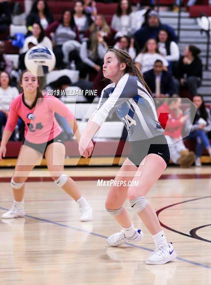 Thumbnail 1 in Valhalla vs. Millbrook (NYSPHSAA Class C Regional Semifinal) photogallery.