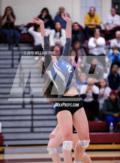 Thumbnail 1 in Valhalla vs. Millbrook (NYSPHSAA Class C Regional Semifinal) photogallery.