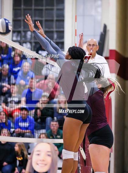 Thumbnail 2 in Valhalla vs. Millbrook (NYSPHSAA Class C Regional Semifinal) photogallery.