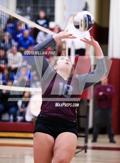 Thumbnail 3 in Valhalla vs. Millbrook (NYSPHSAA Class C Regional Semifinal) photogallery.