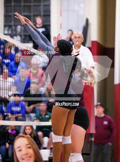 Thumbnail 3 in Valhalla vs. Millbrook (NYSPHSAA Class C Regional Semifinal) photogallery.