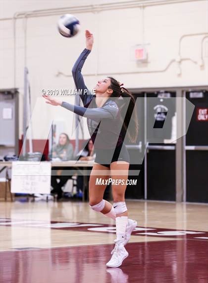 Thumbnail 1 in Valhalla vs. Millbrook (NYSPHSAA Class C Regional Semifinal) photogallery.