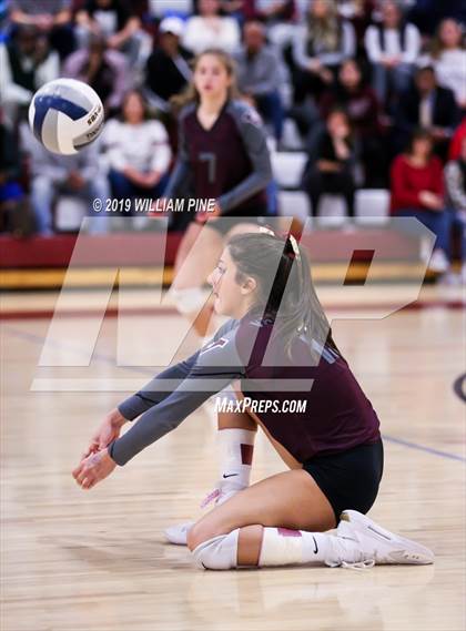 Thumbnail 3 in Valhalla vs. Millbrook (NYSPHSAA Class C Regional Semifinal) photogallery.