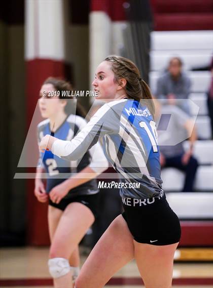 Thumbnail 3 in Valhalla vs. Millbrook (NYSPHSAA Class C Regional Semifinal) photogallery.