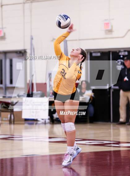 Thumbnail 3 in Valhalla vs. Millbrook (NYSPHSAA Class C Regional Semifinal) photogallery.