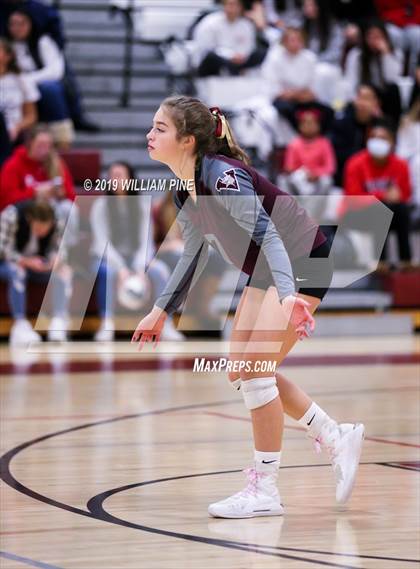 Thumbnail 2 in Valhalla vs. Millbrook (NYSPHSAA Class C Regional Semifinal) photogallery.