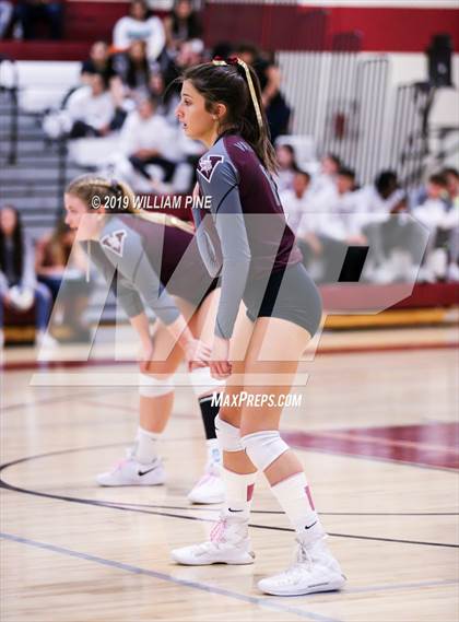Thumbnail 1 in Valhalla vs. Millbrook (NYSPHSAA Class C Regional Semifinal) photogallery.
