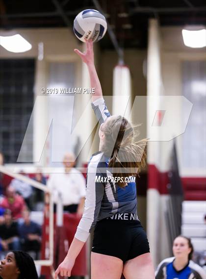 Thumbnail 2 in Valhalla vs. Millbrook (NYSPHSAA Class C Regional Semifinal) photogallery.