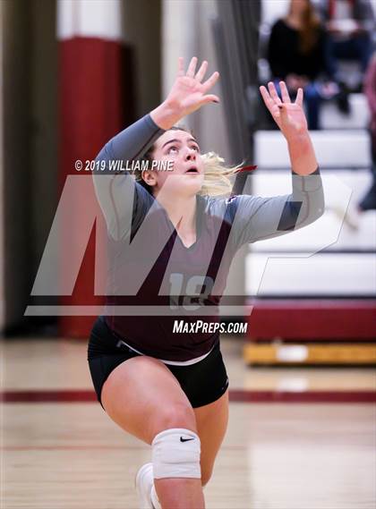 Thumbnail 2 in Valhalla vs. Millbrook (NYSPHSAA Class C Regional Semifinal) photogallery.