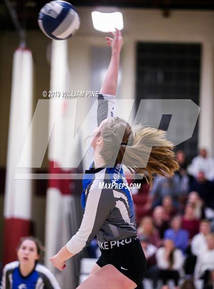 Thumbnail 1 in Valhalla vs. Millbrook (NYSPHSAA Class C Regional Semifinal) photogallery.