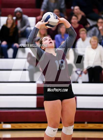 Thumbnail 2 in Valhalla vs. Millbrook (NYSPHSAA Class C Regional Semifinal) photogallery.