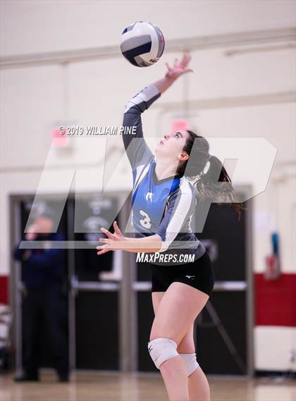 Thumbnail 2 in Valhalla vs. Millbrook (NYSPHSAA Class C Regional Semifinal) photogallery.