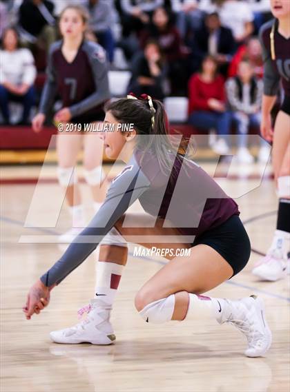 Thumbnail 2 in Valhalla vs. Millbrook (NYSPHSAA Class C Regional Semifinal) photogallery.