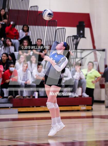 Thumbnail 1 in Valhalla vs. Millbrook (NYSPHSAA Class C Regional Semifinal) photogallery.