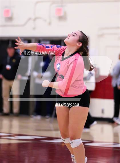 Thumbnail 1 in Valhalla vs. Millbrook (NYSPHSAA Class C Regional Semifinal) photogallery.