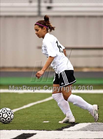 Thumbnail 1 in Dobie vs Oak Ridge (Pearland ISD Soccer Shootout) photogallery.