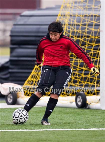 Thumbnail 1 in Dobie vs Oak Ridge (Pearland ISD Soccer Shootout) photogallery.