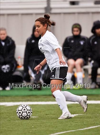 Thumbnail 3 in Dobie vs Oak Ridge (Pearland ISD Soccer Shootout) photogallery.