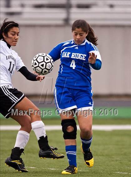 Thumbnail 1 in Dobie vs Oak Ridge (Pearland ISD Soccer Shootout) photogallery.