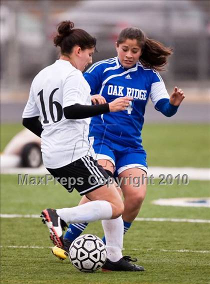 Thumbnail 3 in Dobie vs Oak Ridge (Pearland ISD Soccer Shootout) photogallery.