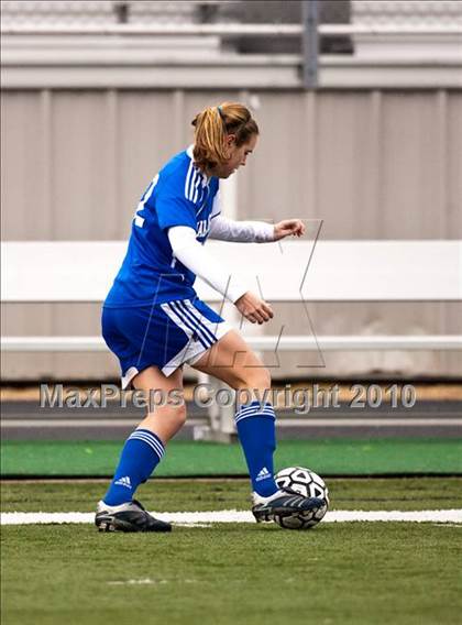 Thumbnail 2 in Dobie vs Oak Ridge (Pearland ISD Soccer Shootout) photogallery.