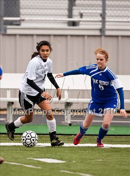 Thumbnail 1 in Dobie vs Oak Ridge (Pearland ISD Soccer Shootout) photogallery.