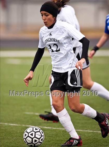 Thumbnail 3 in Dobie vs Oak Ridge (Pearland ISD Soccer Shootout) photogallery.