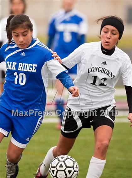 Thumbnail 3 in Dobie vs Oak Ridge (Pearland ISD Soccer Shootout) photogallery.