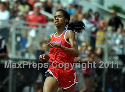 Thumbnail 1 in NYSPHSAA Track & Field Championships (Girls Events - Day 1) photogallery.