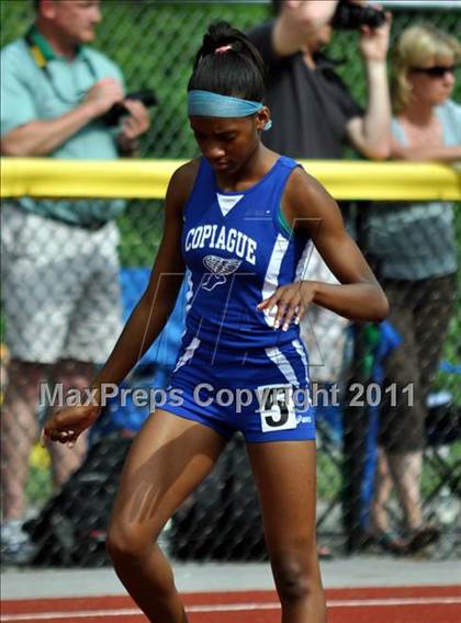Thumbnail 3 in NYSPHSAA Track & Field Championships (Girls Events - Day 1) photogallery.