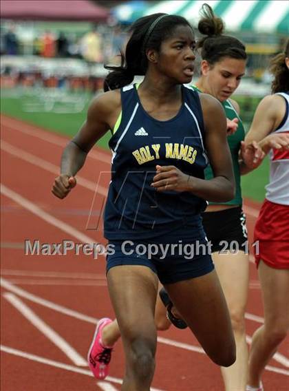 Thumbnail 3 in NYSPHSAA Track & Field Championships (Girls Events - Day 1) photogallery.