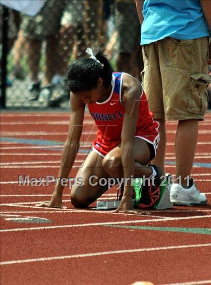 Thumbnail 2 in NYSPHSAA Track & Field Championships (Girls Events - Day 1) photogallery.