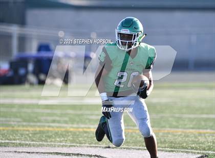 Thumbnail 1 in JV: Tokay @ St. Mary's photogallery.