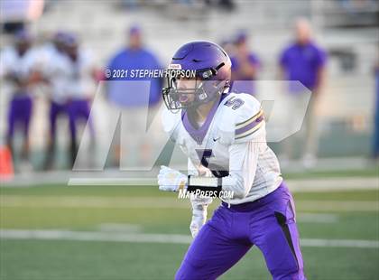 Thumbnail 2 in JV: Tokay @ St. Mary's photogallery.