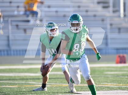 Thumbnail 2 in JV: Tokay @ St. Mary's photogallery.