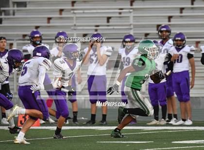 Thumbnail 2 in JV: Tokay @ St. Mary's photogallery.
