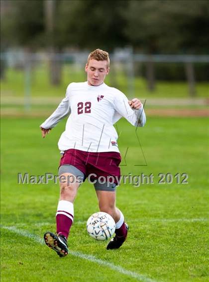 Thumbnail 1 in Deer Park vs Clear Falls (Pearland Soccer Classic) photogallery.