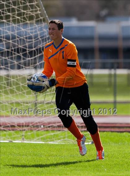 Thumbnail 3 in Deer Park vs Clear Falls (Pearland Soccer Classic) photogallery.