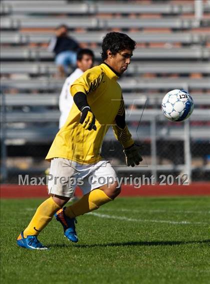Thumbnail 2 in Deer Park vs Clear Falls (Pearland Soccer Classic) photogallery.