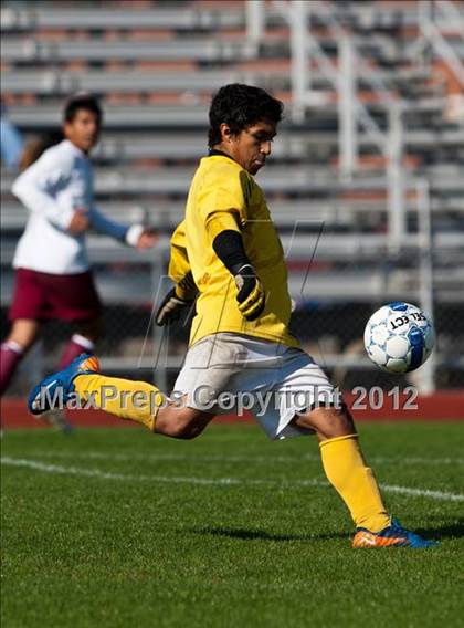 Thumbnail 1 in Deer Park vs Clear Falls (Pearland Soccer Classic) photogallery.