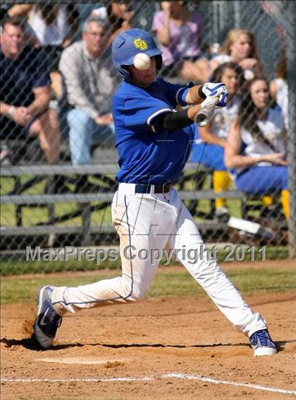 Thumbnail 3 in Charter Oak @ Damien photogallery.