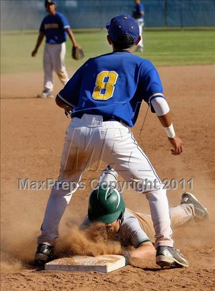 Thumbnail 3 in Charter Oak @ Damien photogallery.
