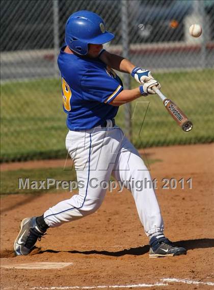 Thumbnail 1 in Charter Oak @ Damien photogallery.