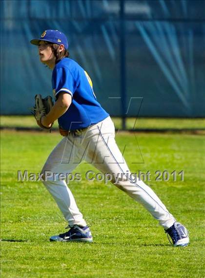 Thumbnail 1 in Charter Oak @ Damien photogallery.