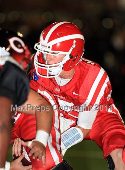 Thumbnail 1 in Mater Dei vs. Centennial photogallery.