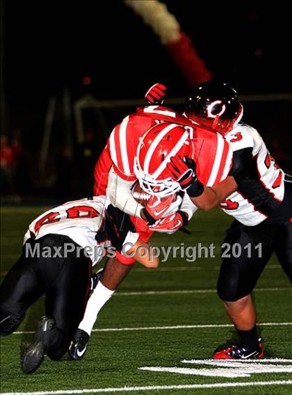 Thumbnail 2 in Mater Dei vs. Centennial photogallery.